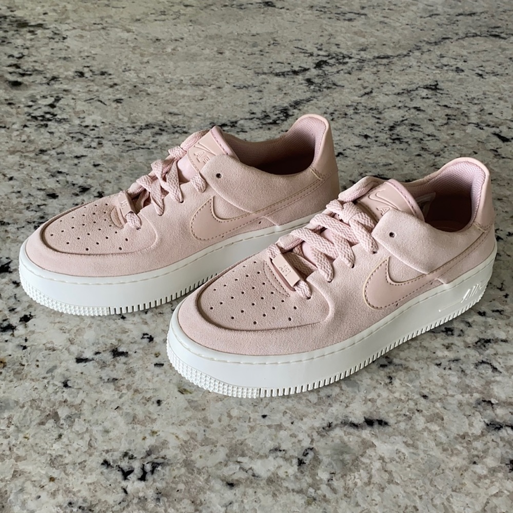 Nike Air Force 1 Sage Low Particle Beige/Phantom